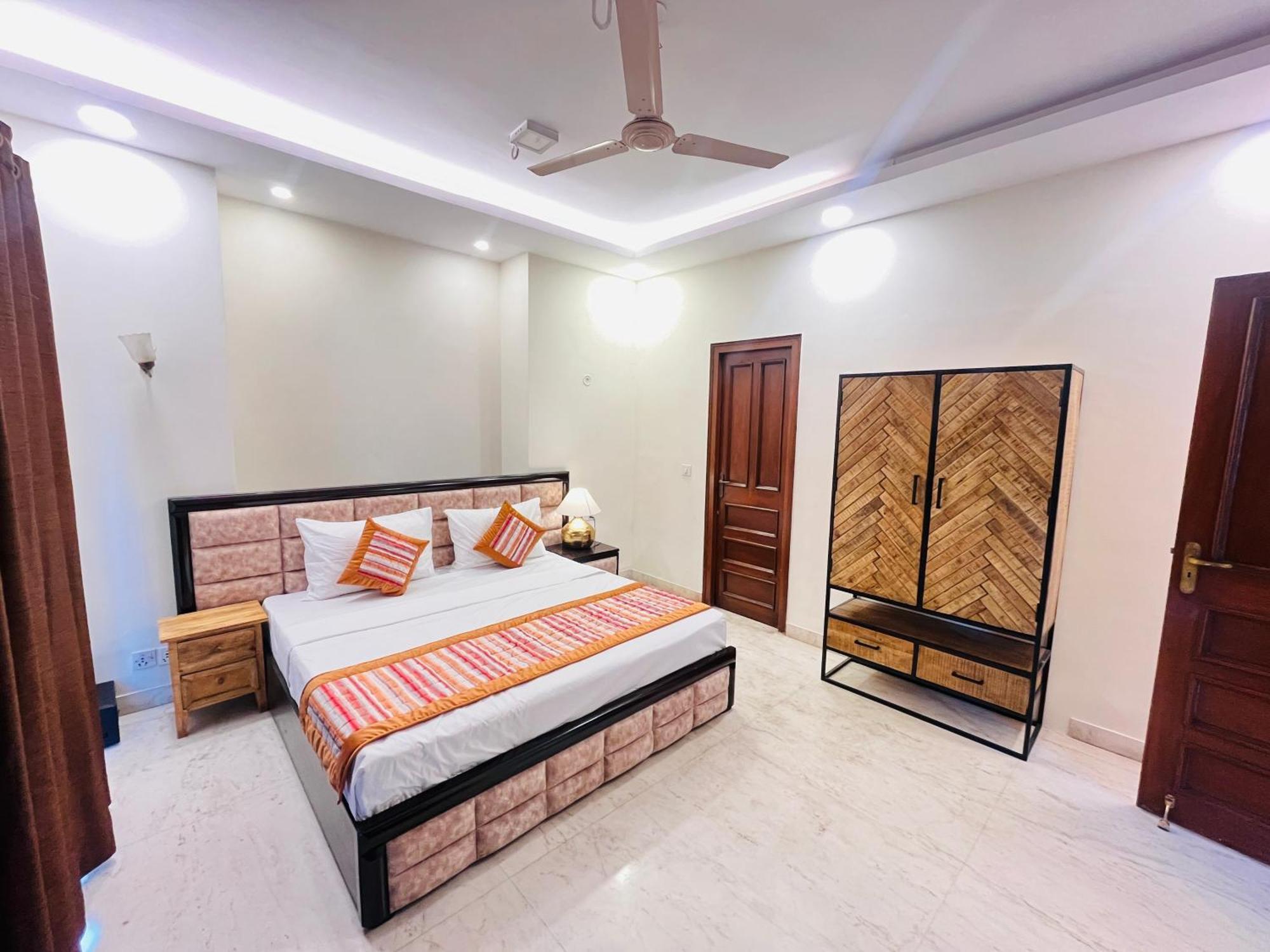 מלון Grove Residency Hauz Khas New Delhi Couple Friendly מראה חיצוני תמונה