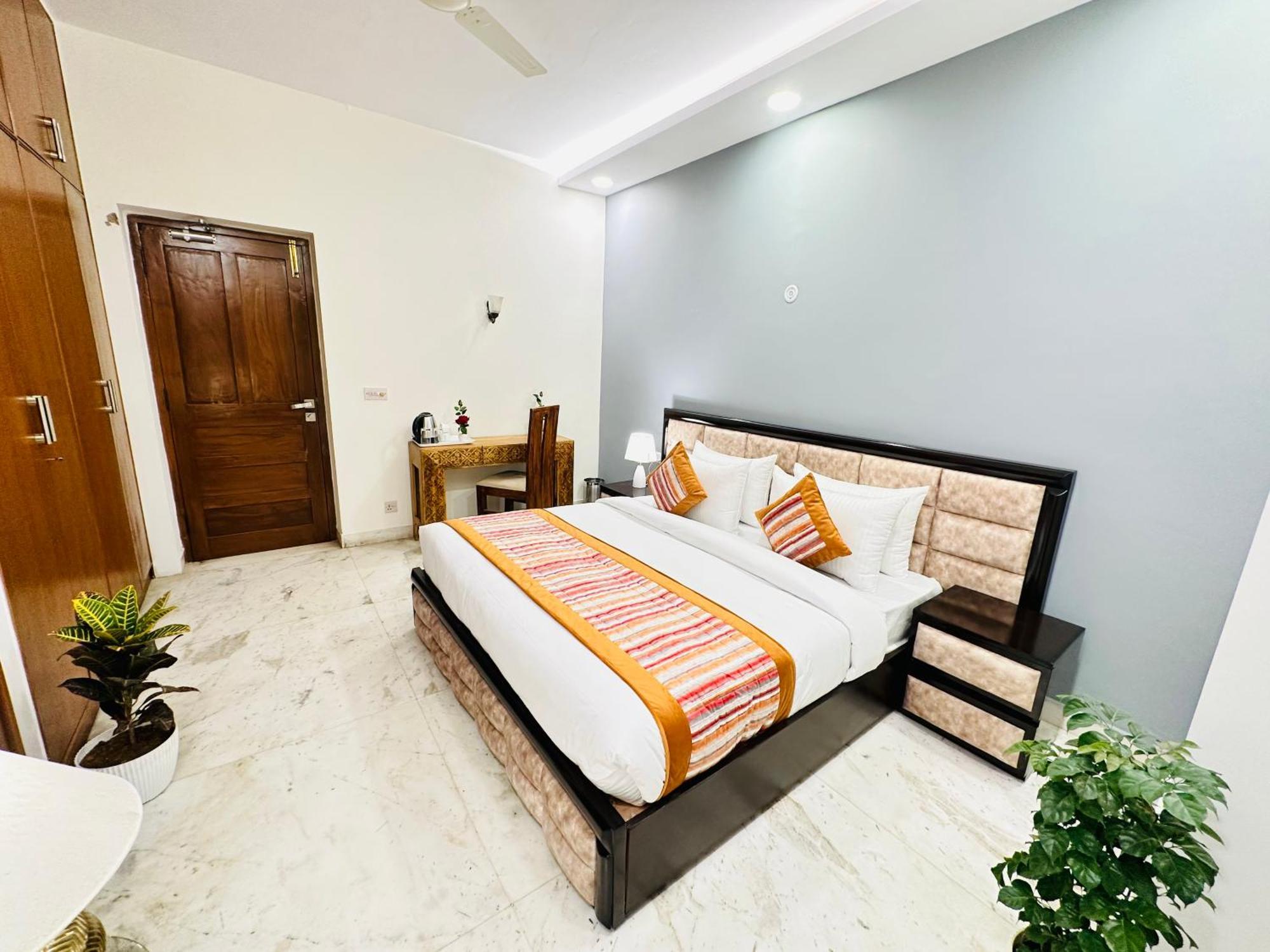 מלון Grove Residency Hauz Khas New Delhi Couple Friendly מראה חיצוני תמונה