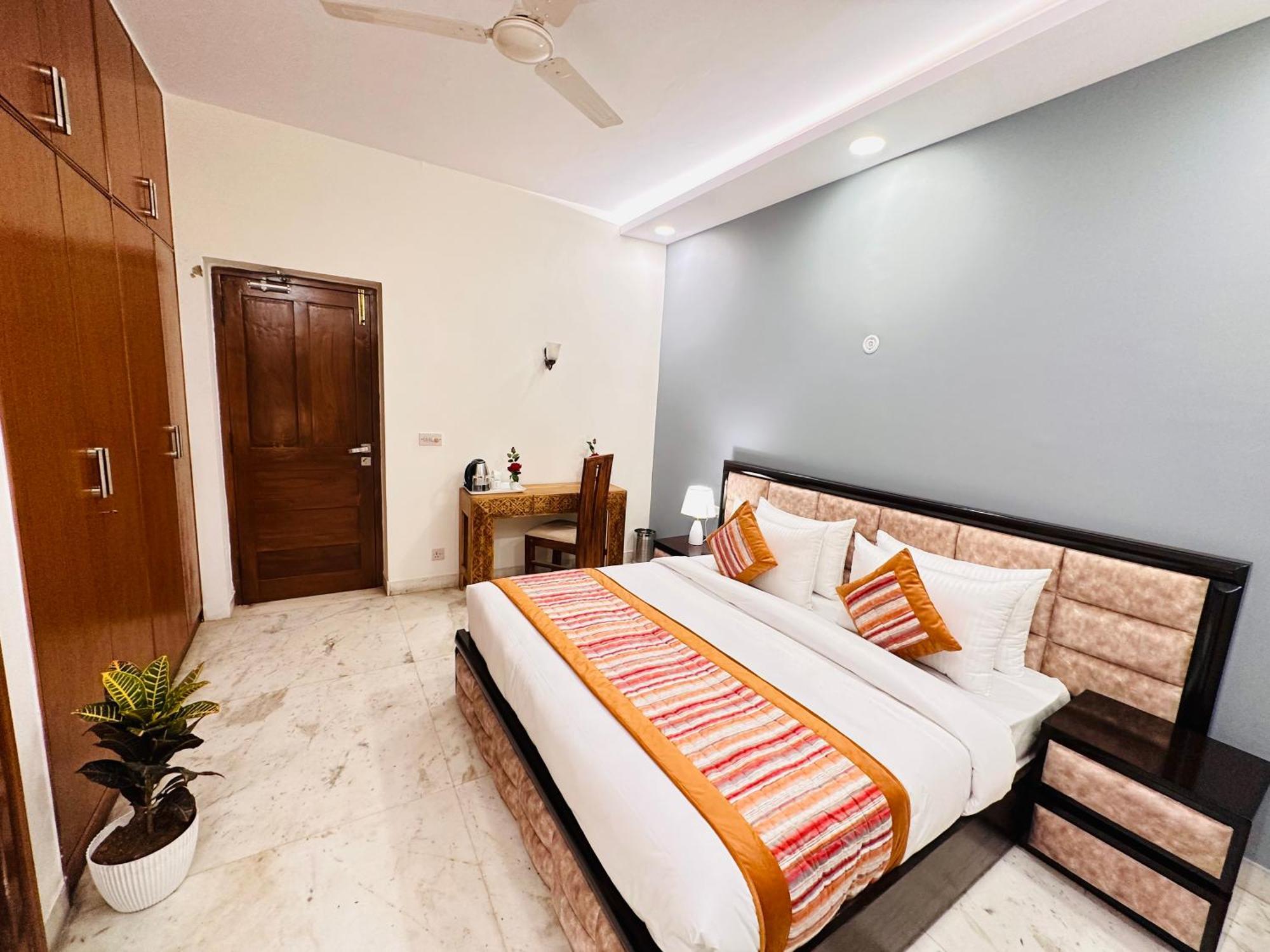 מלון Grove Residency Hauz Khas New Delhi Couple Friendly מראה חיצוני תמונה