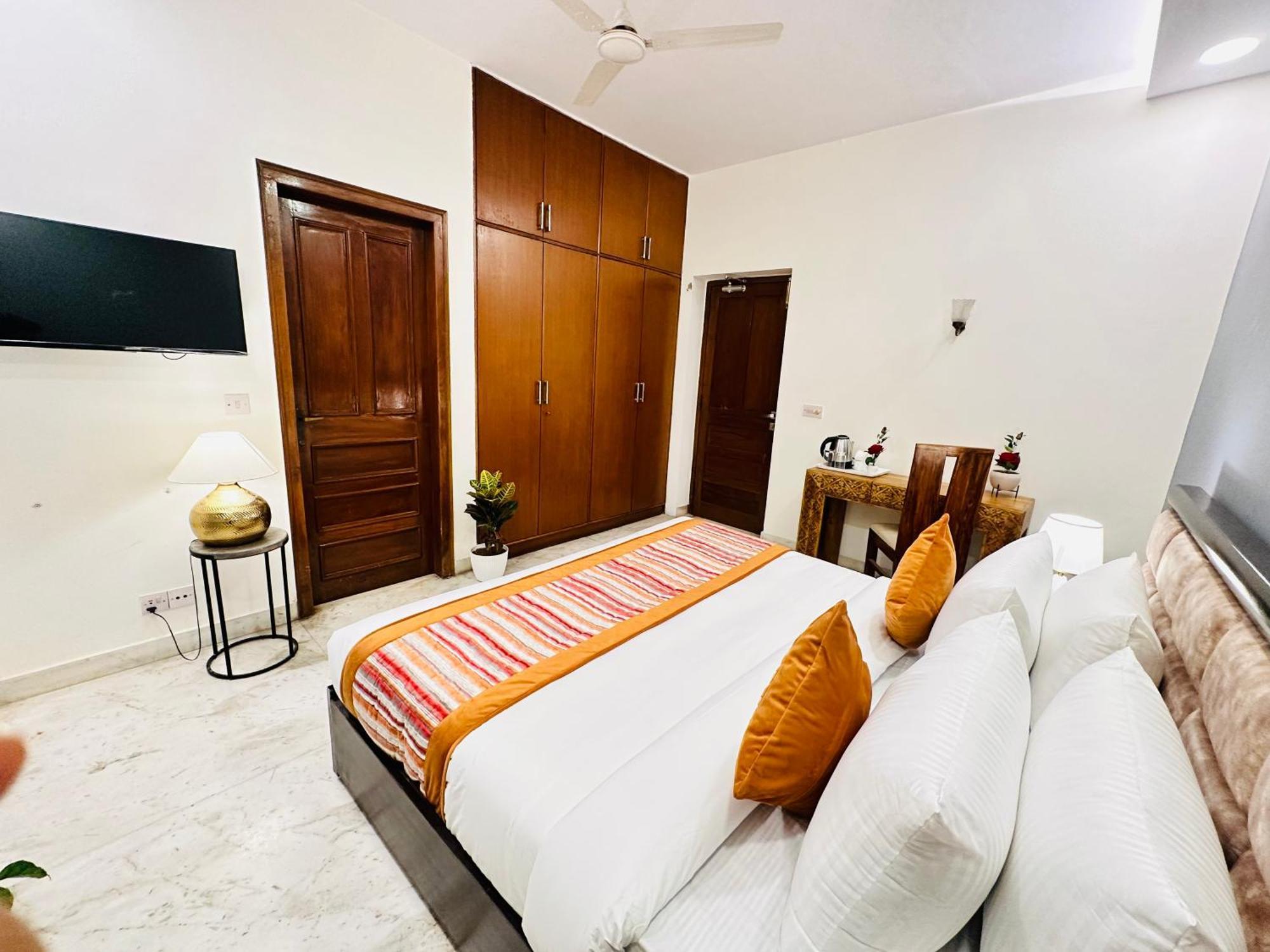 מלון Grove Residency Hauz Khas New Delhi Couple Friendly מראה חיצוני תמונה