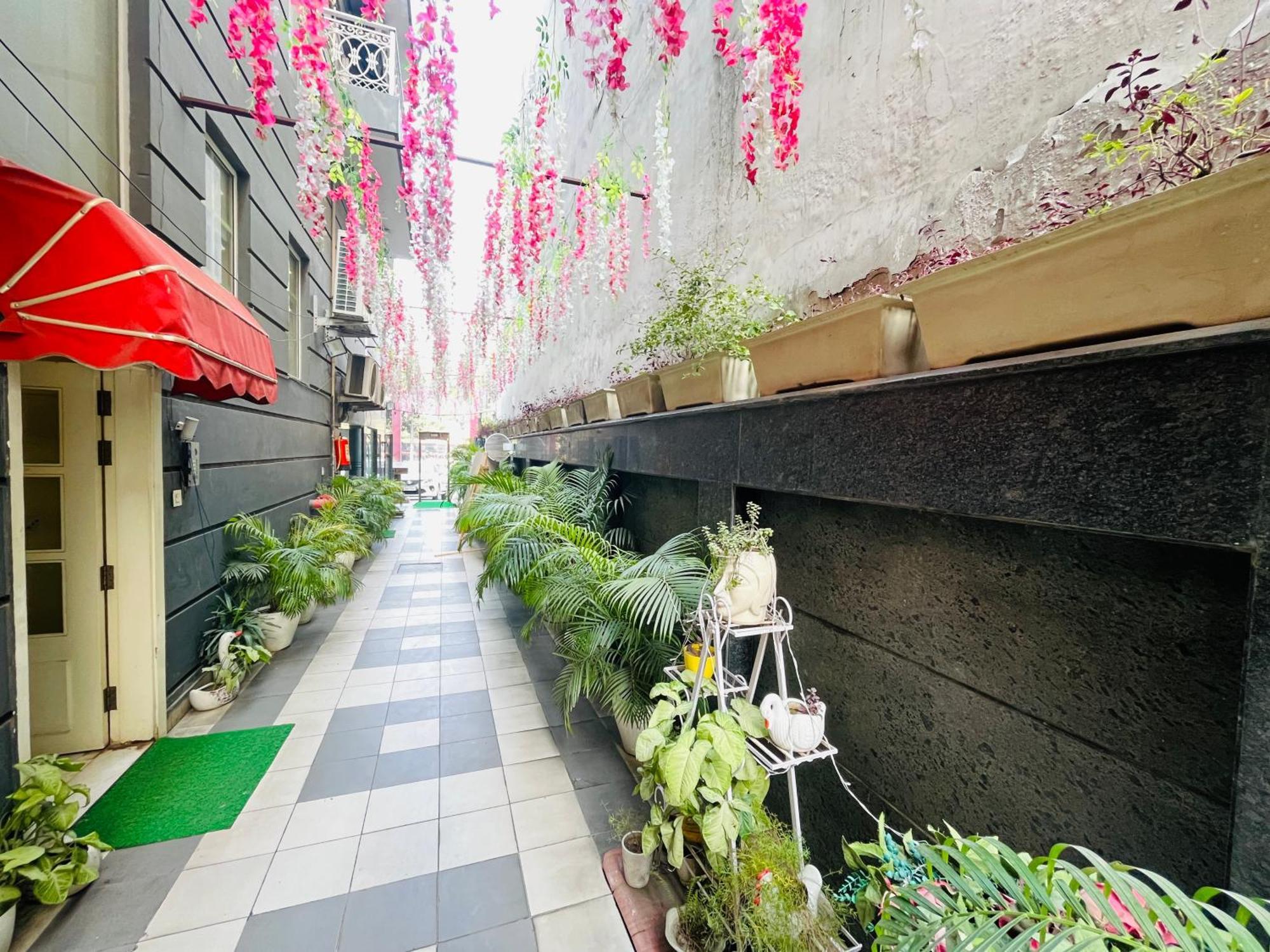 מלון Grove Residency Hauz Khas New Delhi Couple Friendly מראה חיצוני תמונה